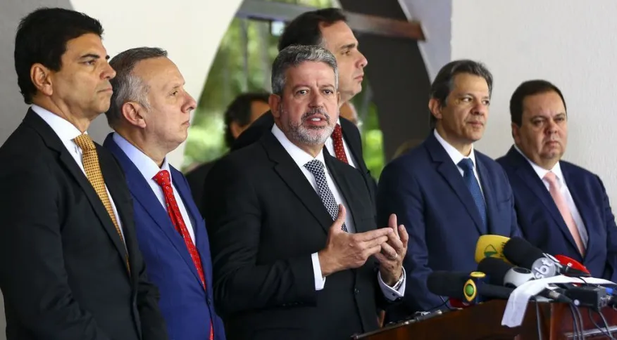 Câmara deve iniciar “super semana” com Carf e votar marco fiscal antes de reforma tributária