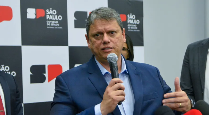 Tarcísio diz ser contra Republicanos na base de Lula: “Não gostaria de ver”