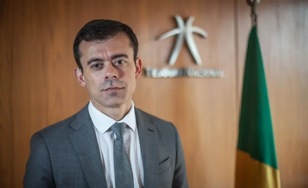 Tesouro anuncia sorteio de prêmios para investidores de títulos educacionais