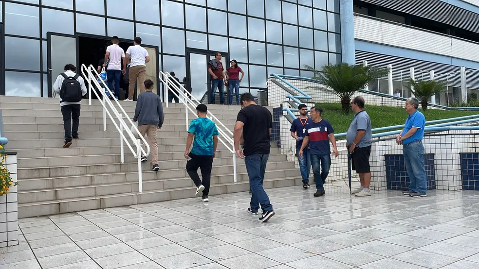 Primeira fase do vestibular do ITA é realizada neste domingo (8); prova será aplicada em diversas cidades do país