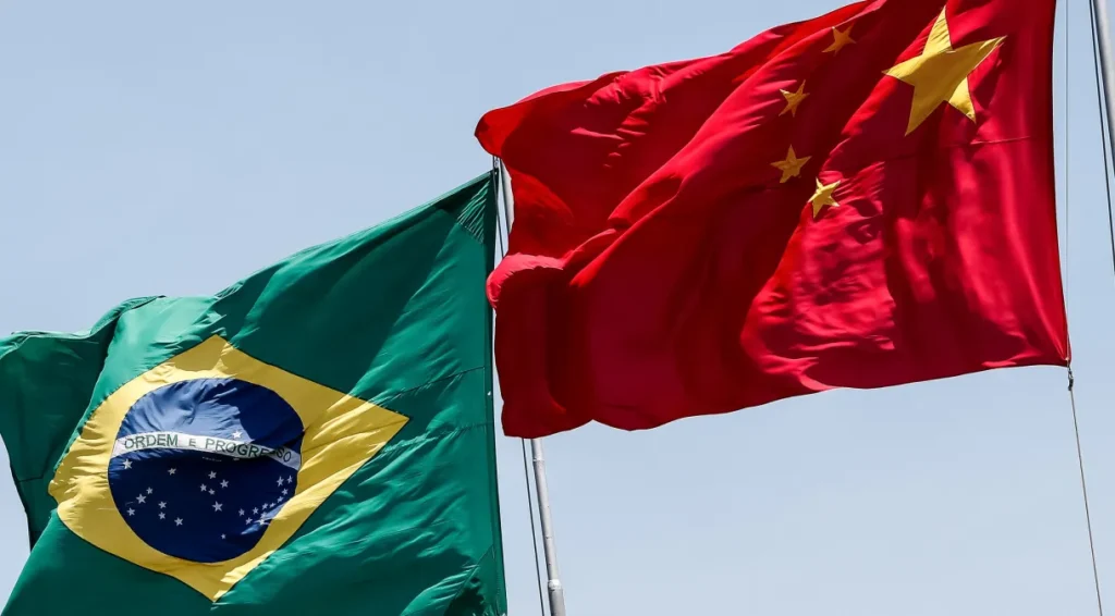 Brasil se torna atrativo aos investimentos estrangeiros com China em desaceleração, dizem especialistas