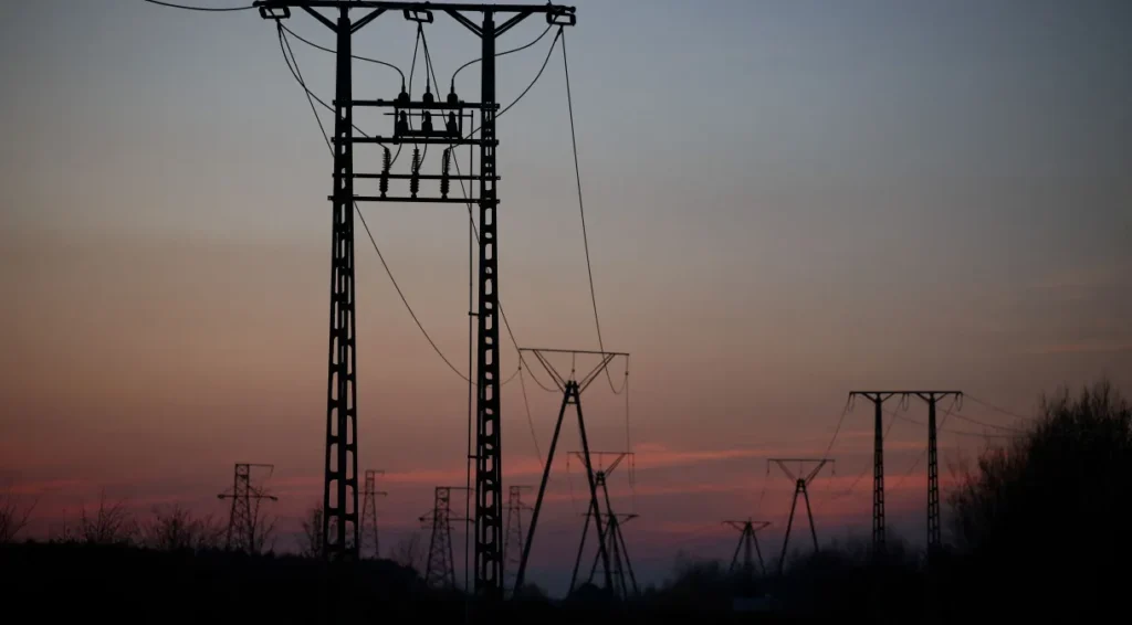 Brasil importa energia do Uruguai para garantir fornecimento ao RS