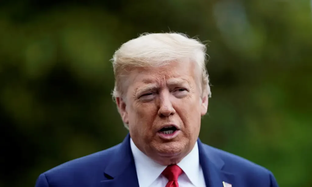 Trump chama incêndios na Califórnia de “verdadeira tragédia” e critica governador