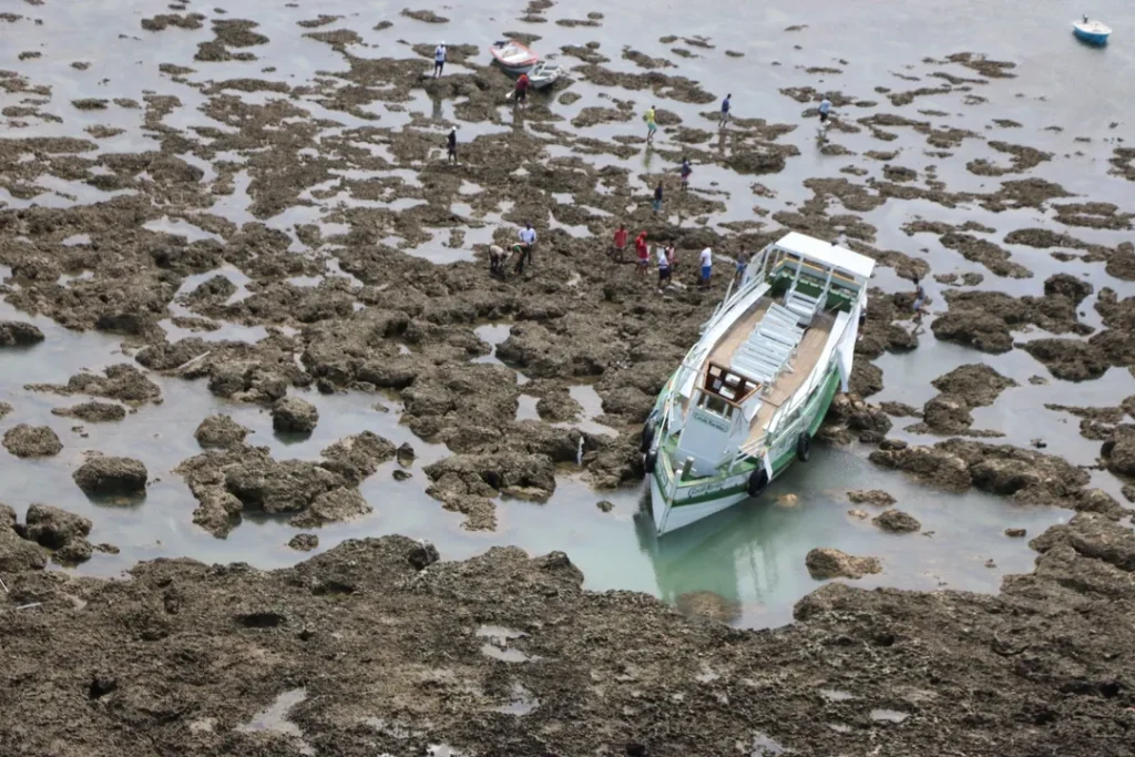 Vítima de naufrágio em Mar Grande ganha R$ 50 mil em ação na Justiça