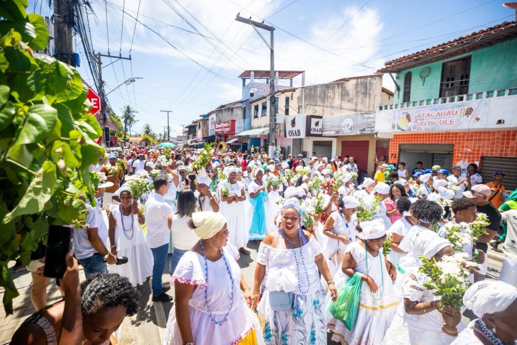 Entre devoção e cultura popular, Lavagem de Barra do Pojuca dá início ao calendário festivo da orla