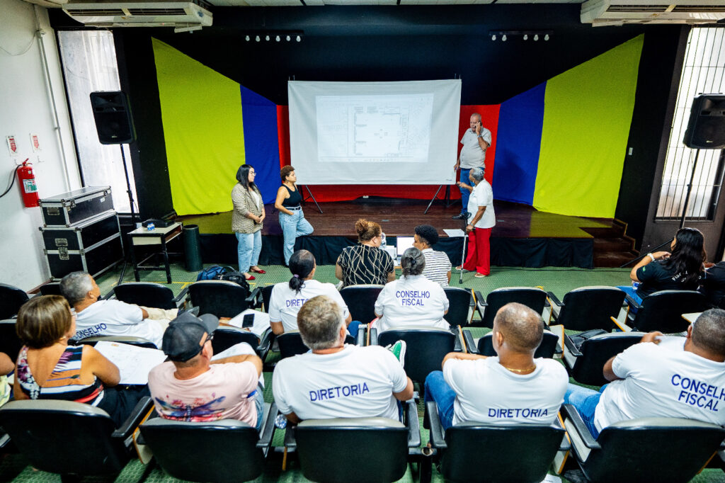 Coordenação de Eventos e comerciantes dialogam sobre estrutura do Camaforró 2026