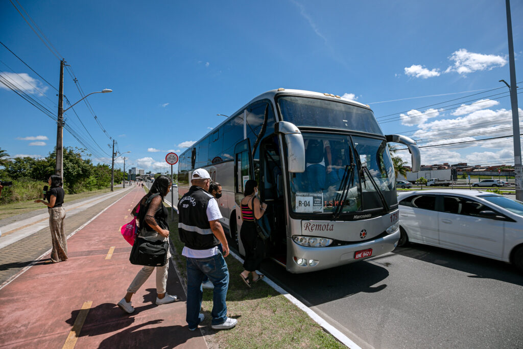 Novos estudantes já podem se cadastrar no transporte universitário